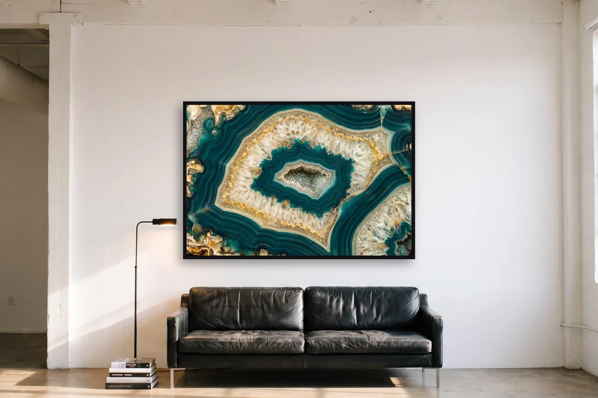 Achat-Geode im Raum