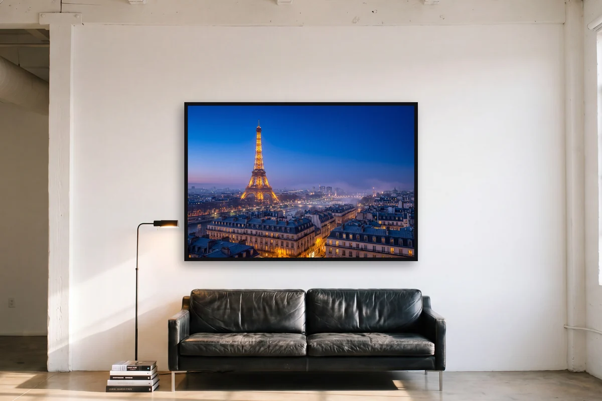 Paris zur blauen Stunde im Raum